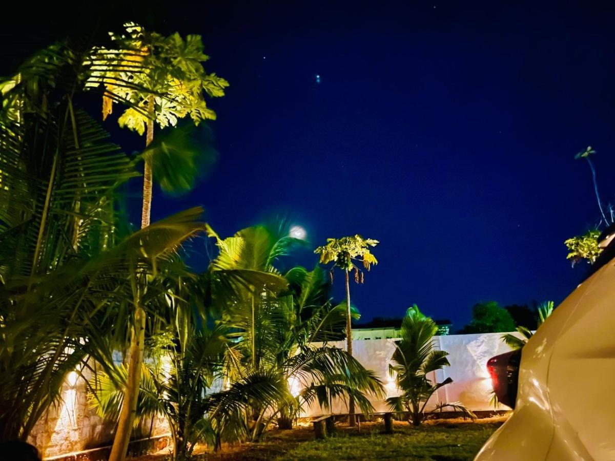 Ratnam Hotel Jaffna Eksteriør bilde