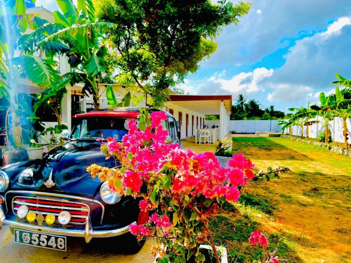 Ratnam Hotel Jaffna Eksteriør bilde